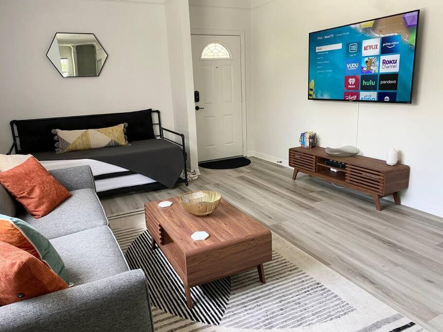 Sanctuary Gainesville Bright 2 Bedroom King Condo Экстерьер фото